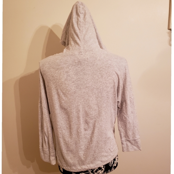 Women's XS American Eagle Outfitters vneck hoodie - Picture 6 of 7
